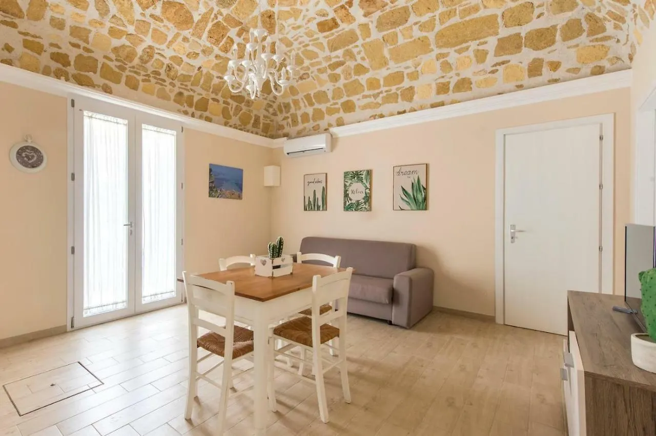 Nyaraló Ciucca Villa Terrasini